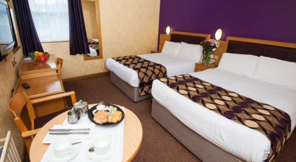 Allingham Arms Hotel