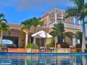US Virgin Islands All Inclusive Honeymoon Resorts