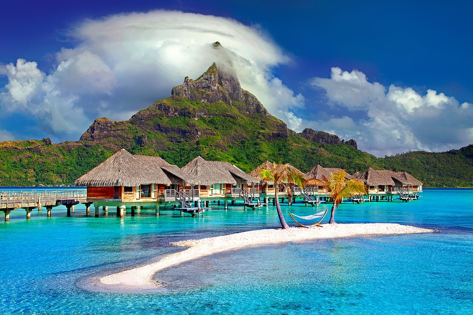 bora-bora-resorts